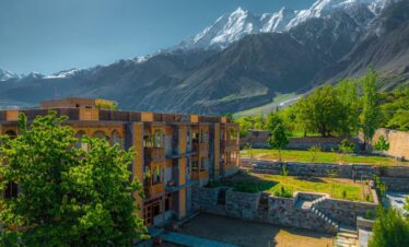 Dumani Nagar Hotel & Resort